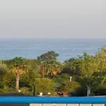 Summer Breeze 3*