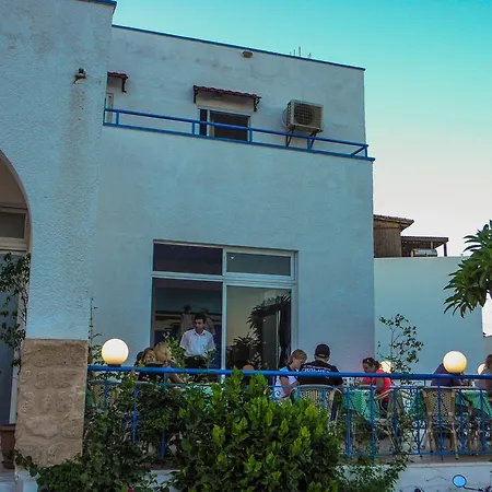 Hotel Summer Breeze Gennadi