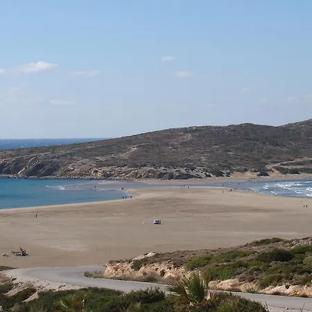 Summer Breeze Hotell 3*