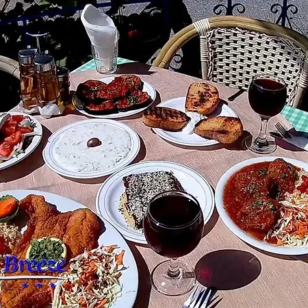 Hotell Summer Breeze Gennadi