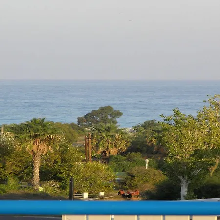 Summer Breeze 3*