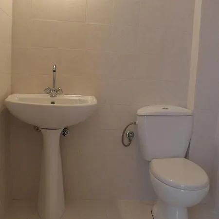 Summer Breeze Отель